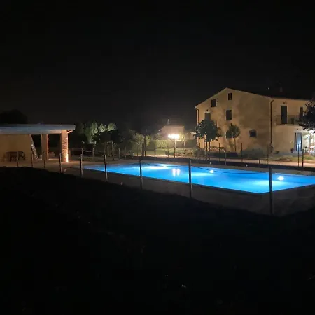 伊尔博德莱迪弗朗切斯科公寓 * 里沃托托