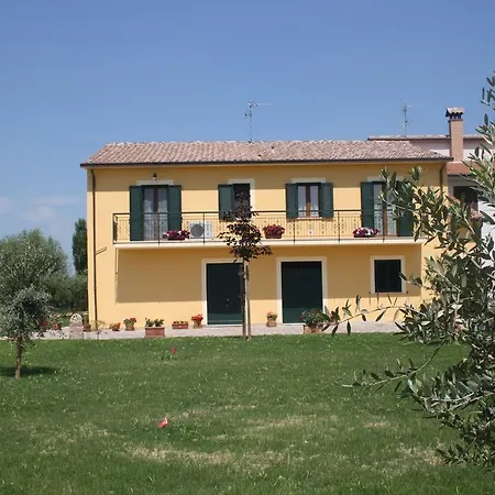 伊尔博德莱迪弗朗切斯科公寓 * 里沃托托