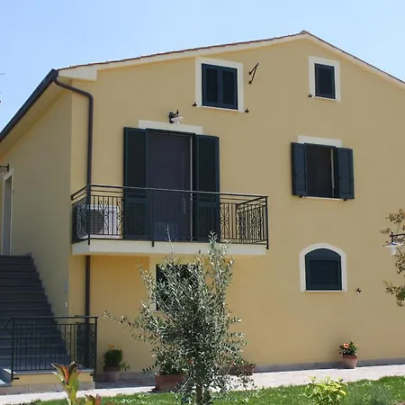 伊尔博德莱迪弗朗切斯科公寓 *